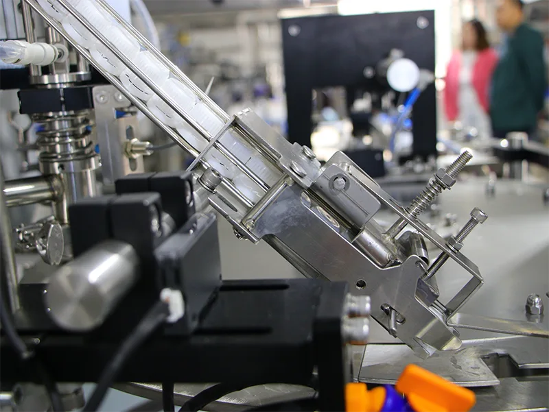 Double-Head Spout Pouch Filling Machine